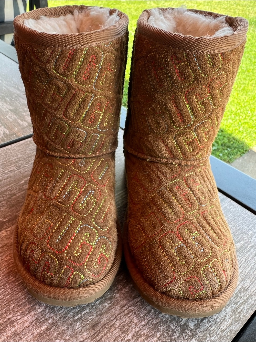 UGG Kids Classic Boots | Rainbow Embroidered | Chestnut Suede | Size 10T